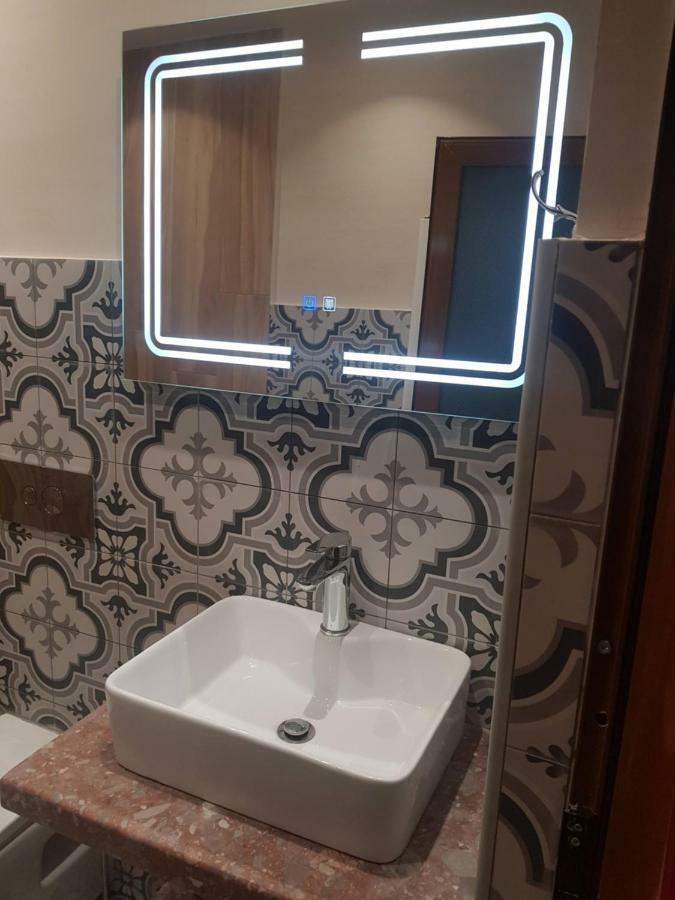 Pashuta Hotel Voskopojë Eksteriør billede