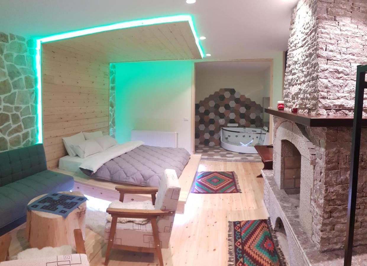 Pashuta Hotel Voskopojë Eksteriør billede